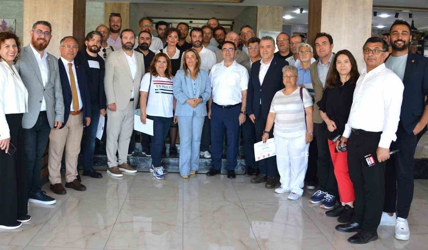 Yerel medyanın geleceği Denizli'de masaya yatırıldı