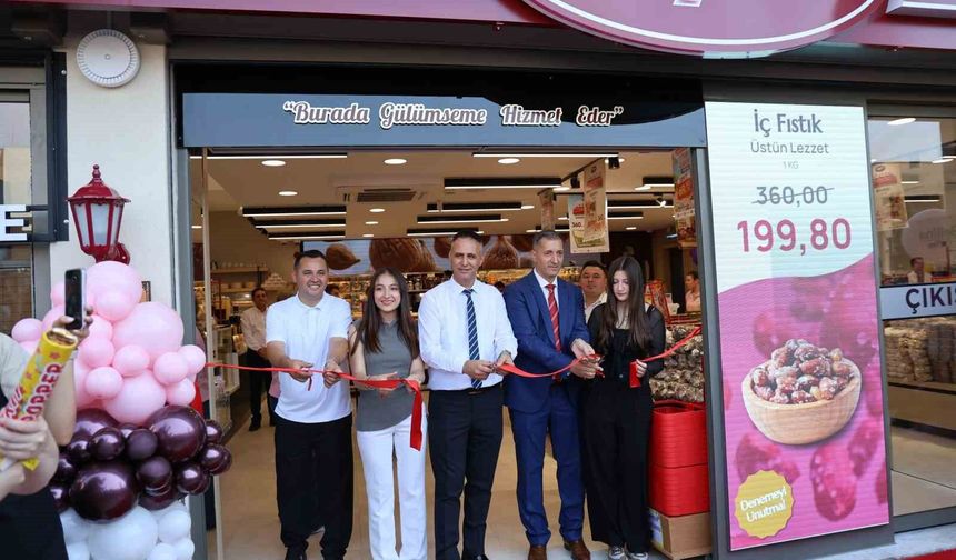 40 yıl önce aile işletmesi olarak başladı bugün 133. şubesini açtı