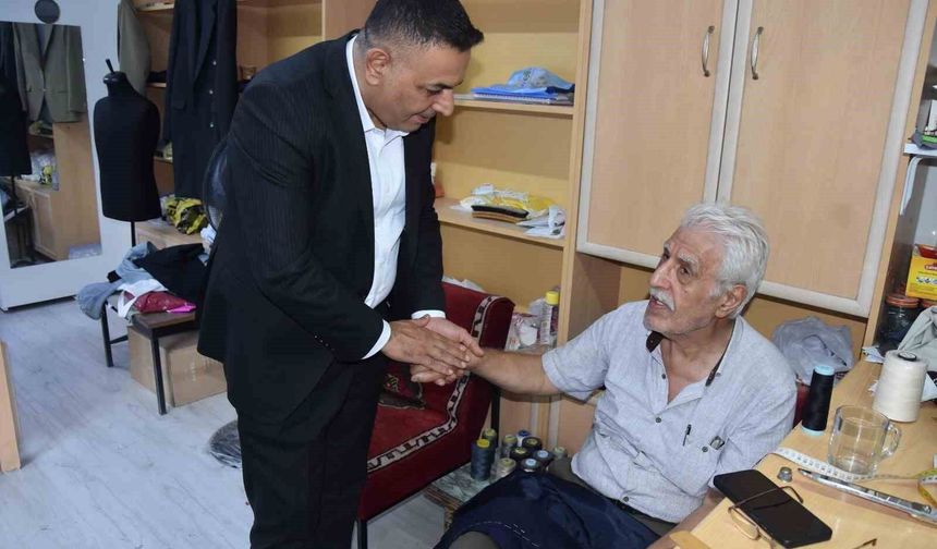 Başkan Sadıkoğlu, işyerine kavuşamayan esnafın sesi oldu