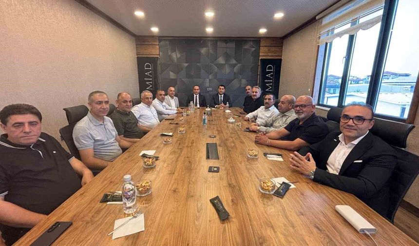 Boyraz'dan MİAD'a ziyaret: 'Malatya ekonomisini birlikte ayağa kaldıracağız'