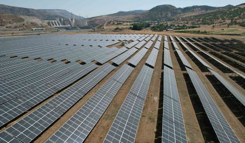 Cengiz Enerji, 2,5 milyon kişiyi yenilenebilir kaynaklı enerji ile aydınlattı