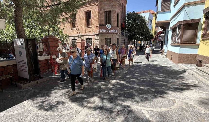 Havran'da siyah incir hasadı turizme açıldı