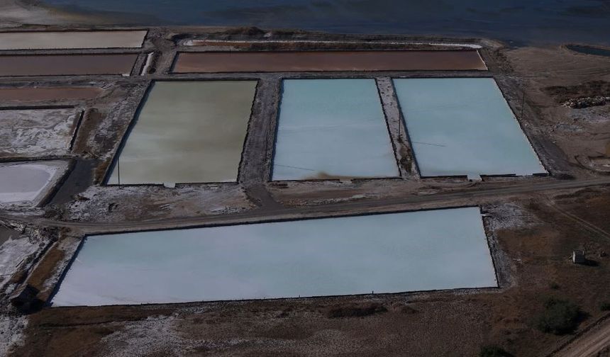 Yerin 50 metre altından çıkıyor, sofraların vazgeçilmezi kaynak tuzu hasat için gün sayıyor