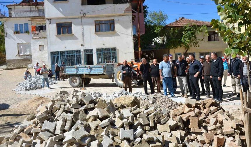 Emet Kaymakamı Başkapan, Eseler köyündeki çalışmaları inceledi