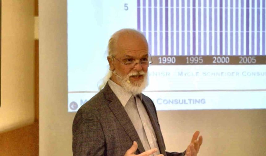 Güneş enerjisi tarihte ilk kez nükleeri geçti