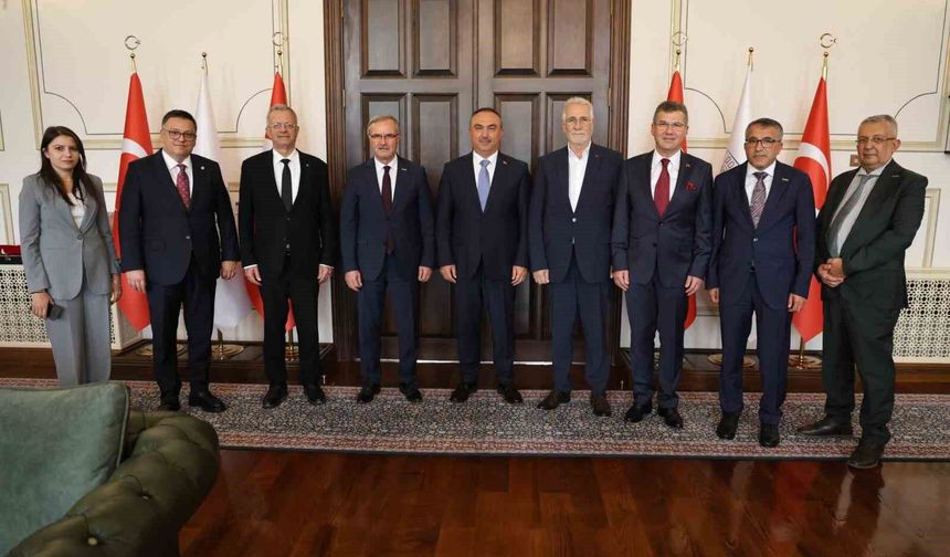 Memet Aslan: 'Trakya'dan Doğu Anadolu'ya kadar tüm bölgelerimizin kalkınması için çalışıyoruz'