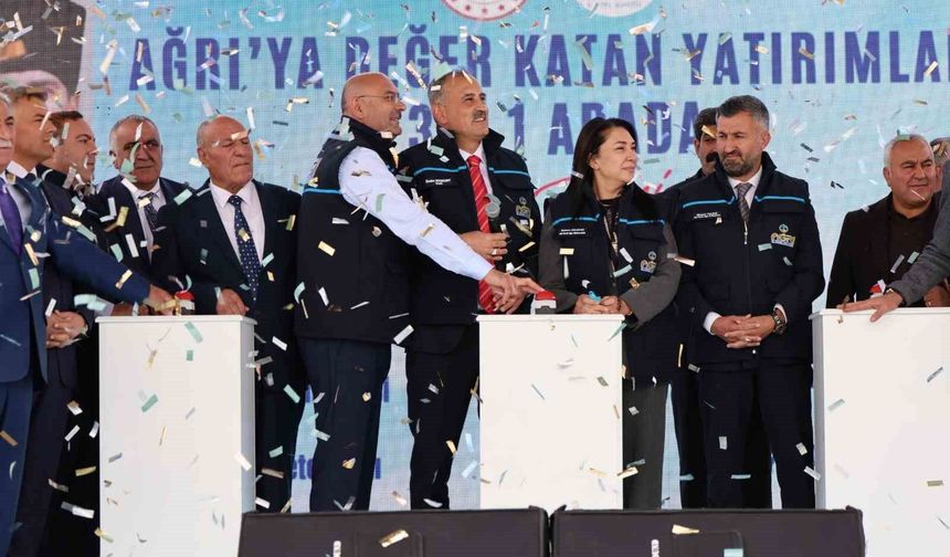 Ağrı'da altyapı ve sanayiye yönelik dev yatırımlar hizmete alındı