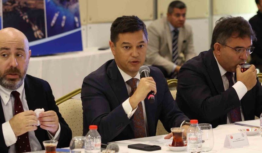 Başkan Ünlü: '2027 sezonuna dört mevsim Marmaris hedefiyle hazırlanıyoruz'