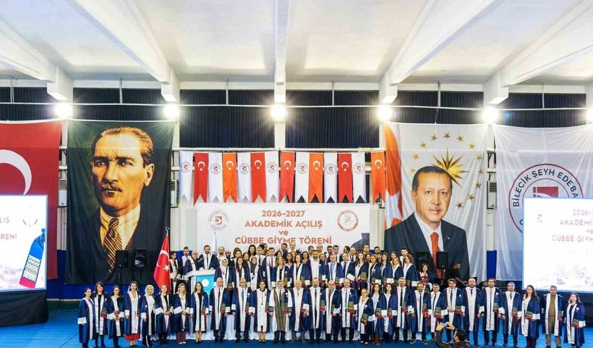 Bilecik'te Cübbe Giyme Töreni büyük coşkuyla gerçekleştirildi