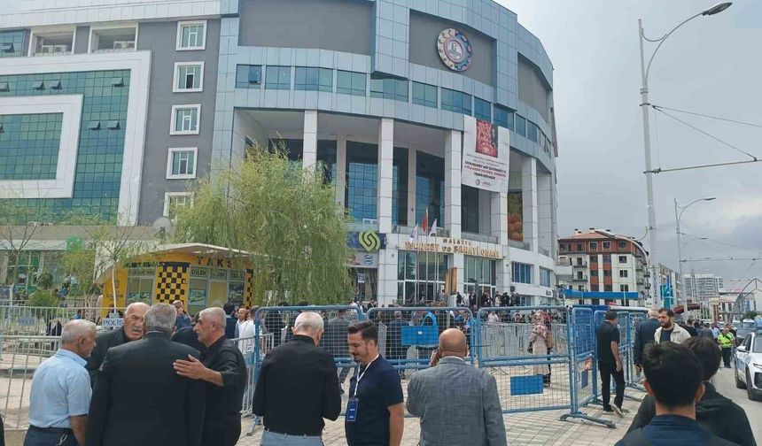 MTSO'da Oğuzhan Ata Sadıkoğlu yeniden başkan