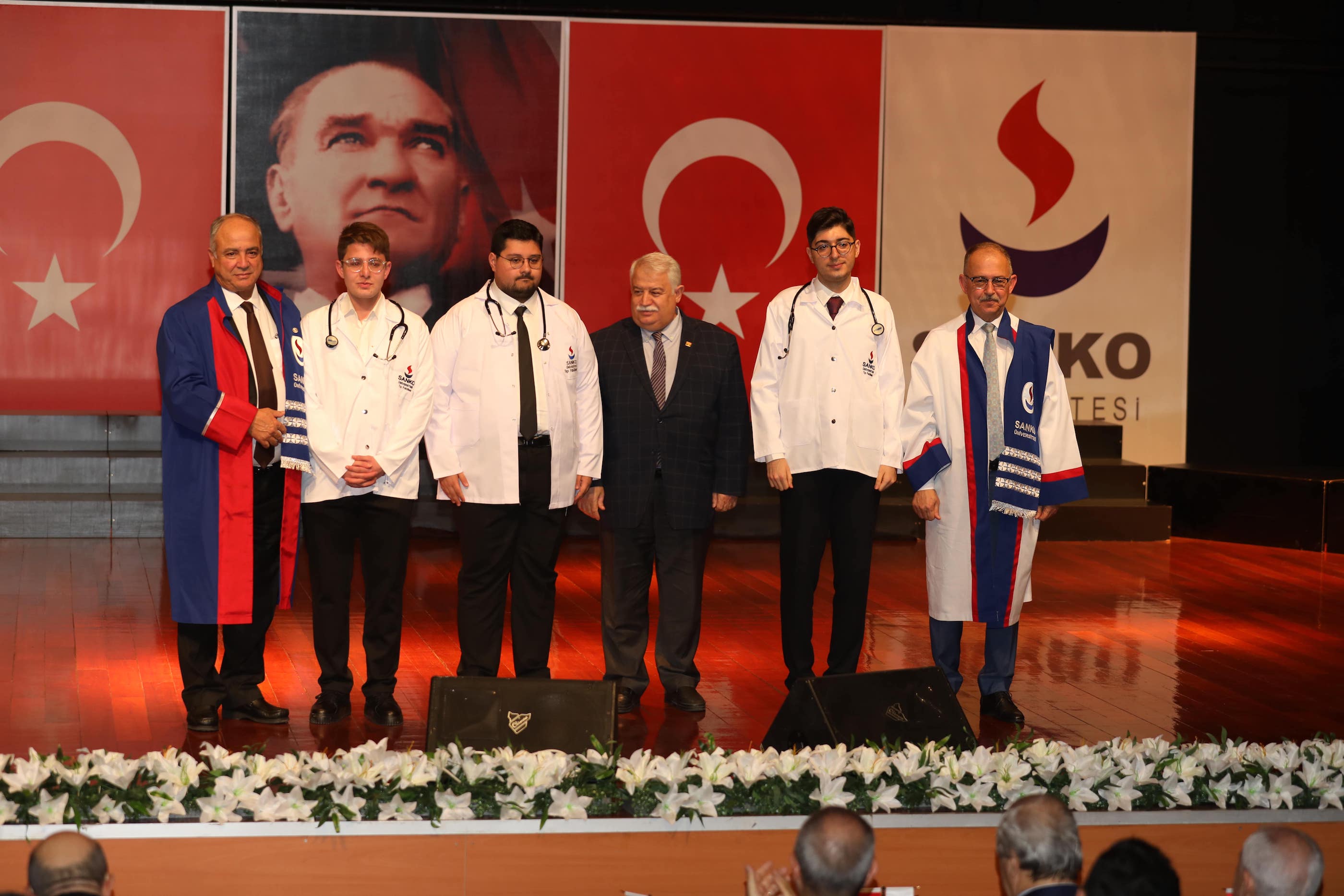 Sanko Üni̇versi̇tesi̇ Akademi̇k Yil Açilişi Ve Beyaz Önlük Gi̇yme Töreni̇ (12)