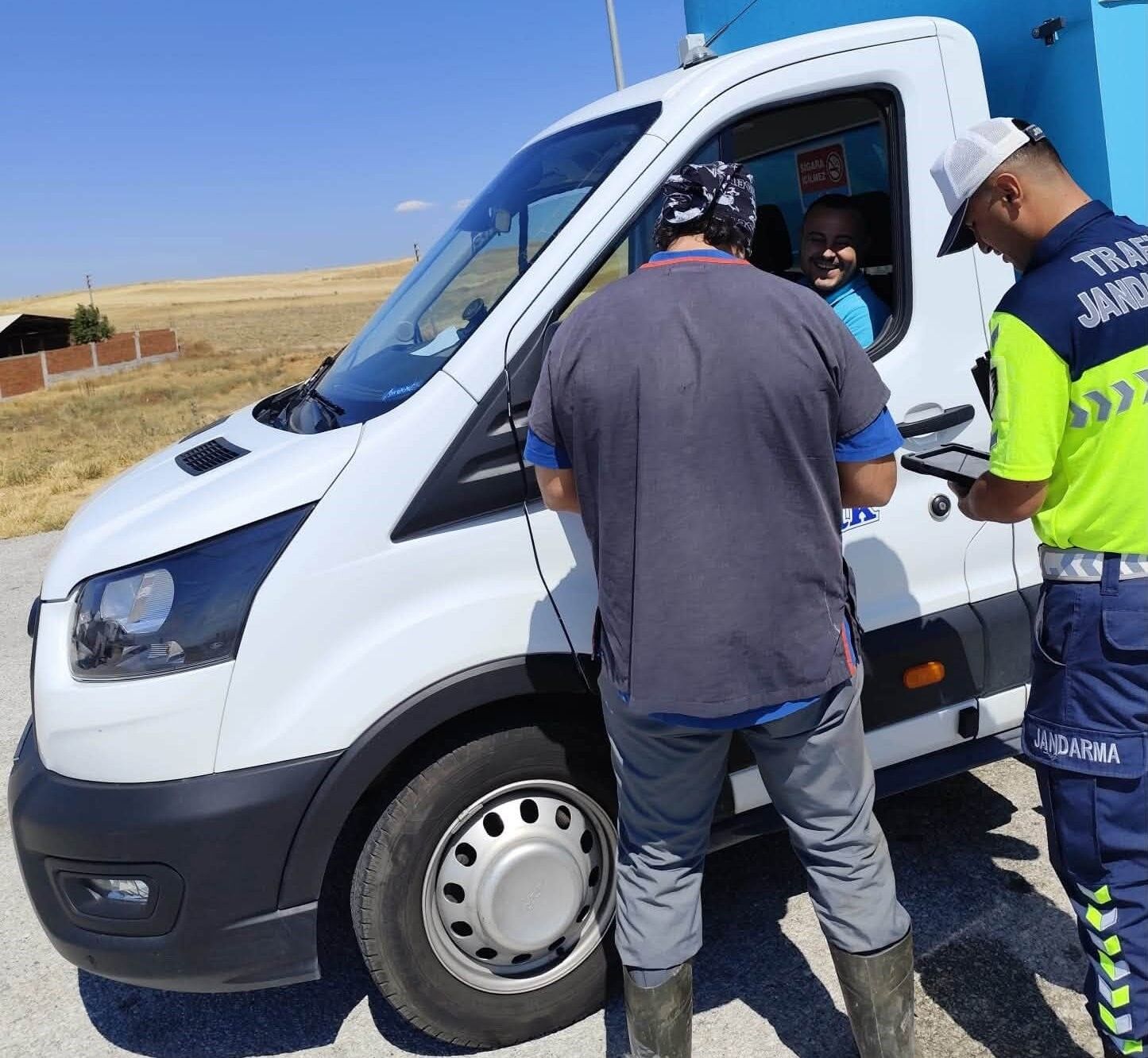 Çavdarhisar'da hayvan nakillerine sıkı denetim