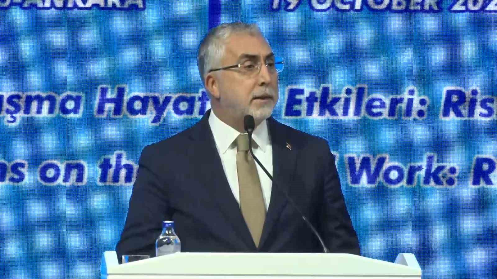 Bakan Işıkhan: 'Dönüşümün maliyetini çalışanlarımızın omuzlarına yüklemeden ilerlemek durumundayız'