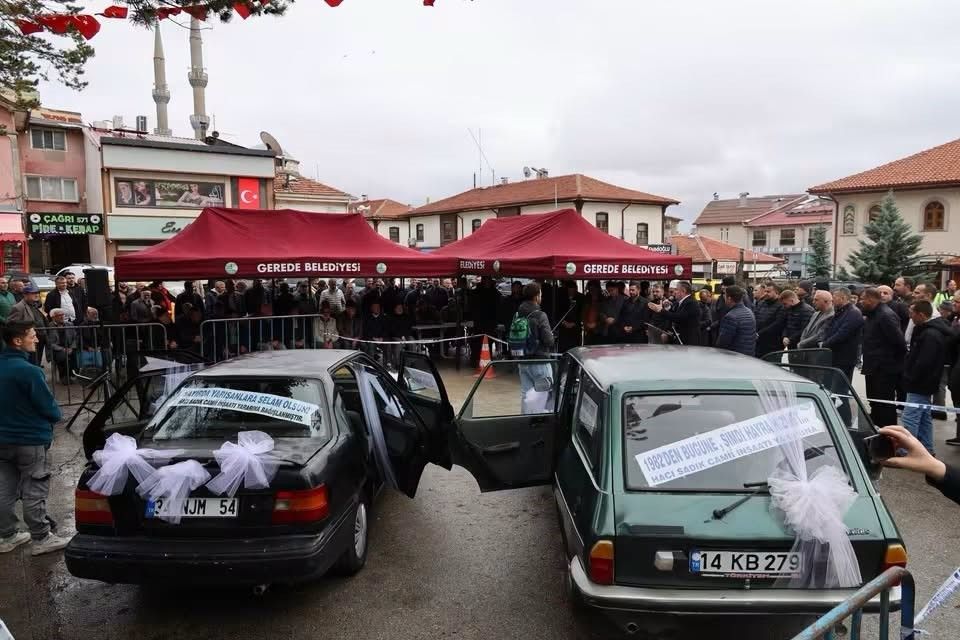 Bolu'da cami için bağışlanan iki otomobil müzayedede 410 bin liraya satıldı